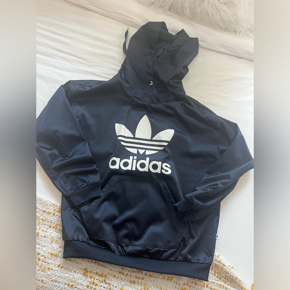Adidas polyester hoodie M